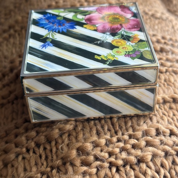 MacKenzie-Childs trinket box 3.5 x 3.5 floral striped velvet lined glass - Picture 4 of 9